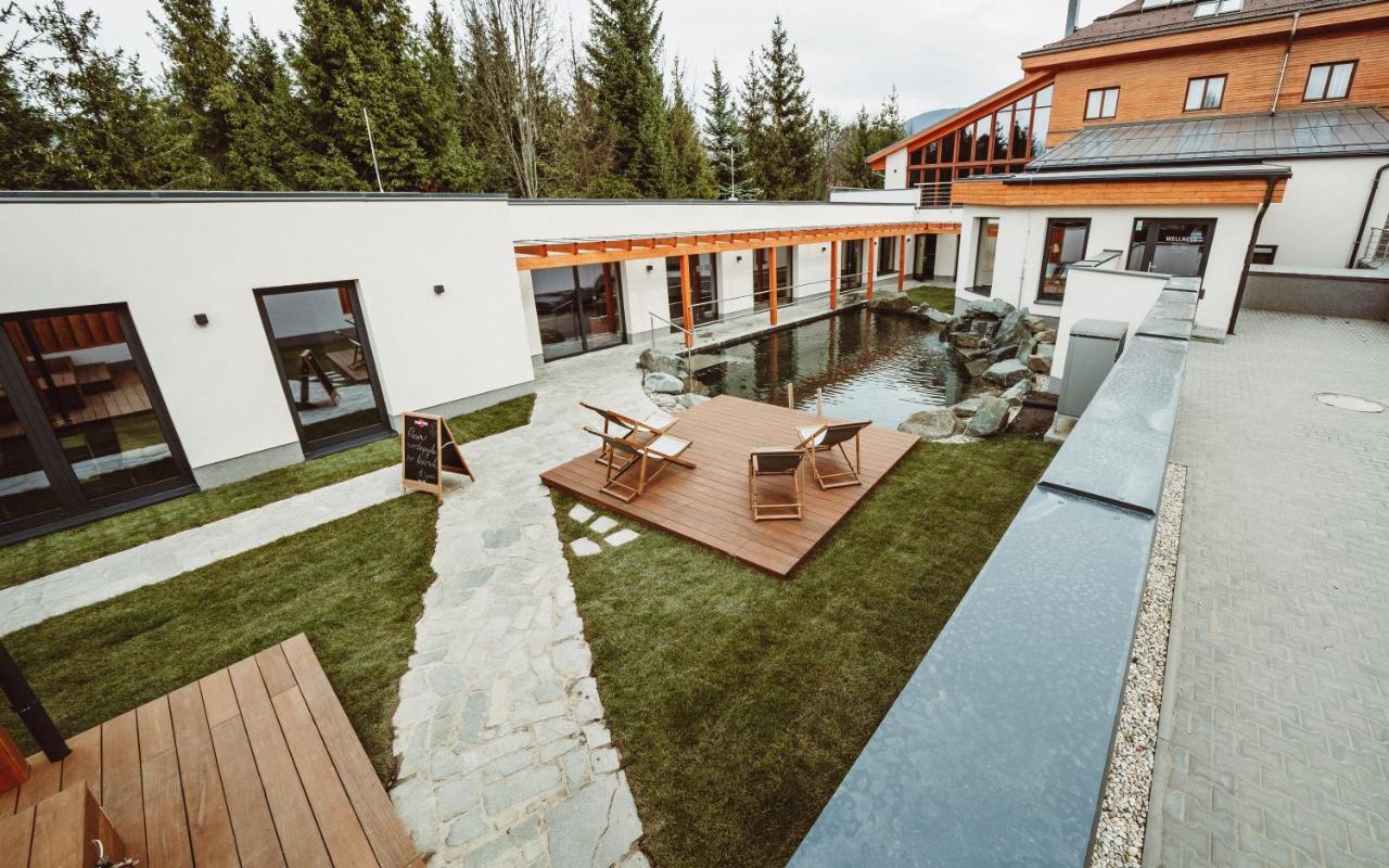 Hotel Horal Roznov pod Radhostem Ngoại thất bức ảnh